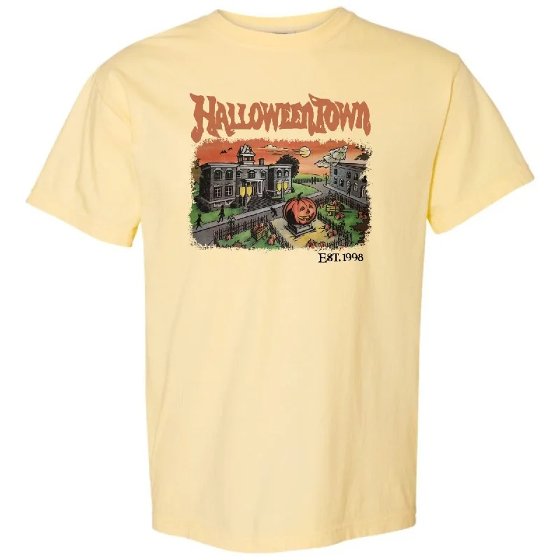 'HalloweenTown' T-Shirt