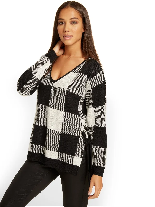 Plaid Lace-Up Side Tunic Sweater