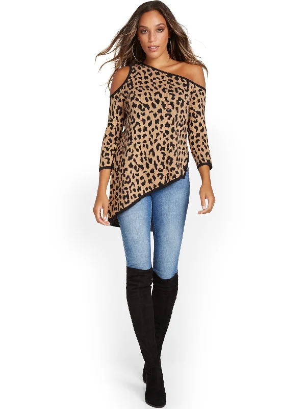 Slouchy Asymmetrical Cold-Shoulder Tunic Sweater - Leopard