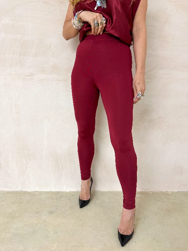 High Waisted Leggings In Burgundy